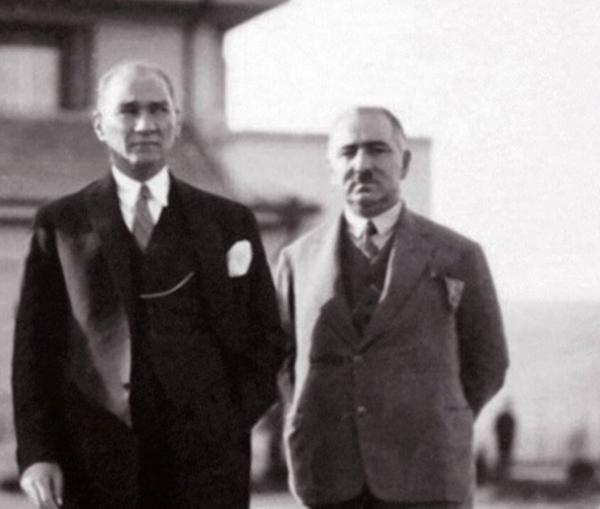 Video Atatürk’ün Ölüm Anını mı Gösteriyor?

