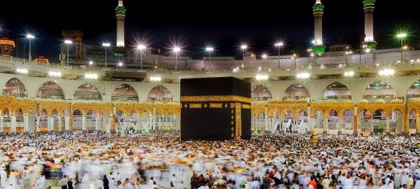 Kabe, Altın Orana Göre Dünyanın Merkezinde mi?